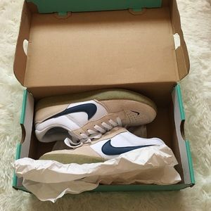 Nikes SB force 58’s